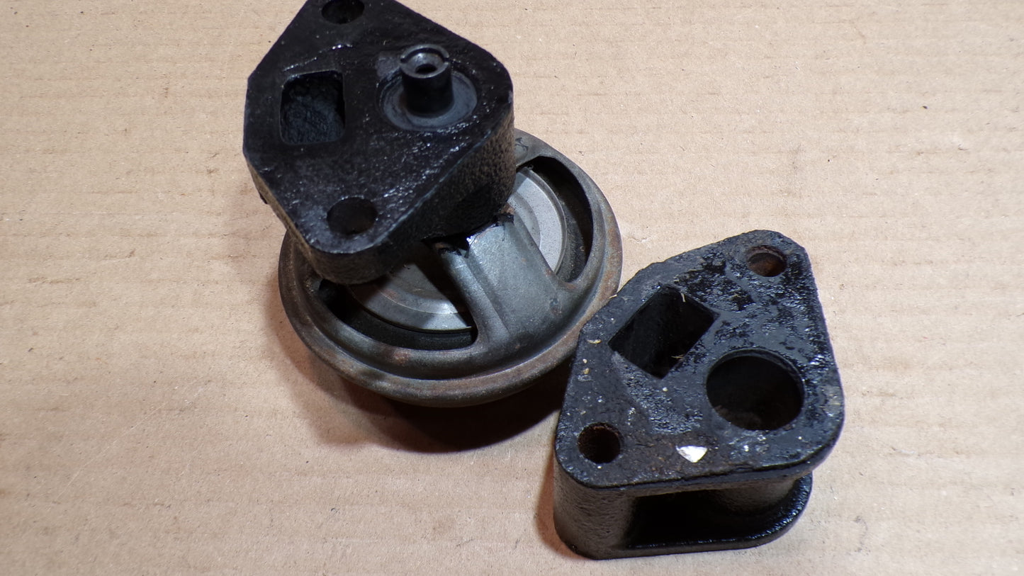 Datsun 280Z 280ZX Intake Manifold Vacuum Pod and Spacer
