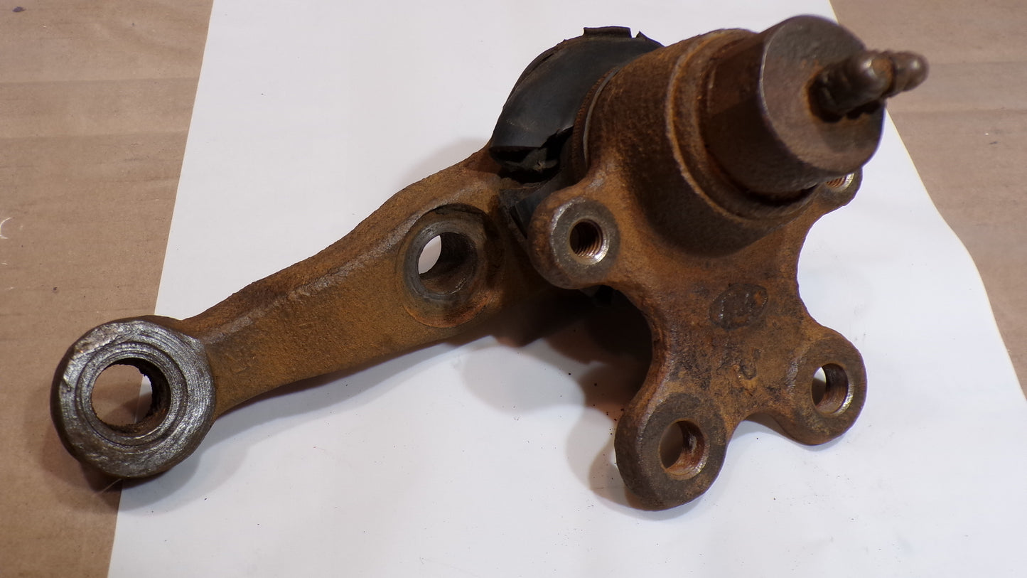Datsun 240Z Front Passengers Knuckle Ball Joint Assembly
