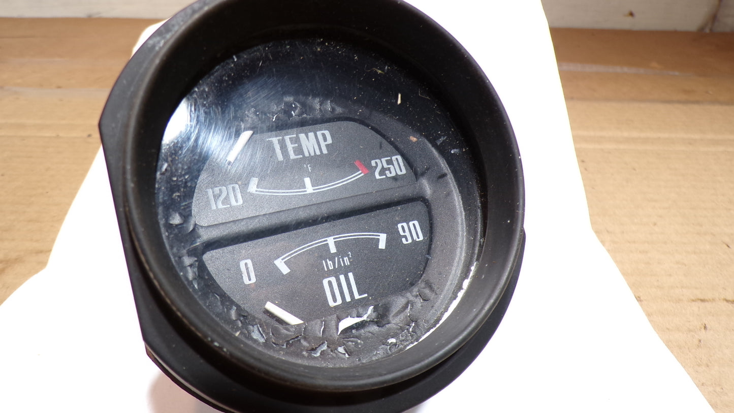 Datsun 240Z Series One Oil / Temperature Guage