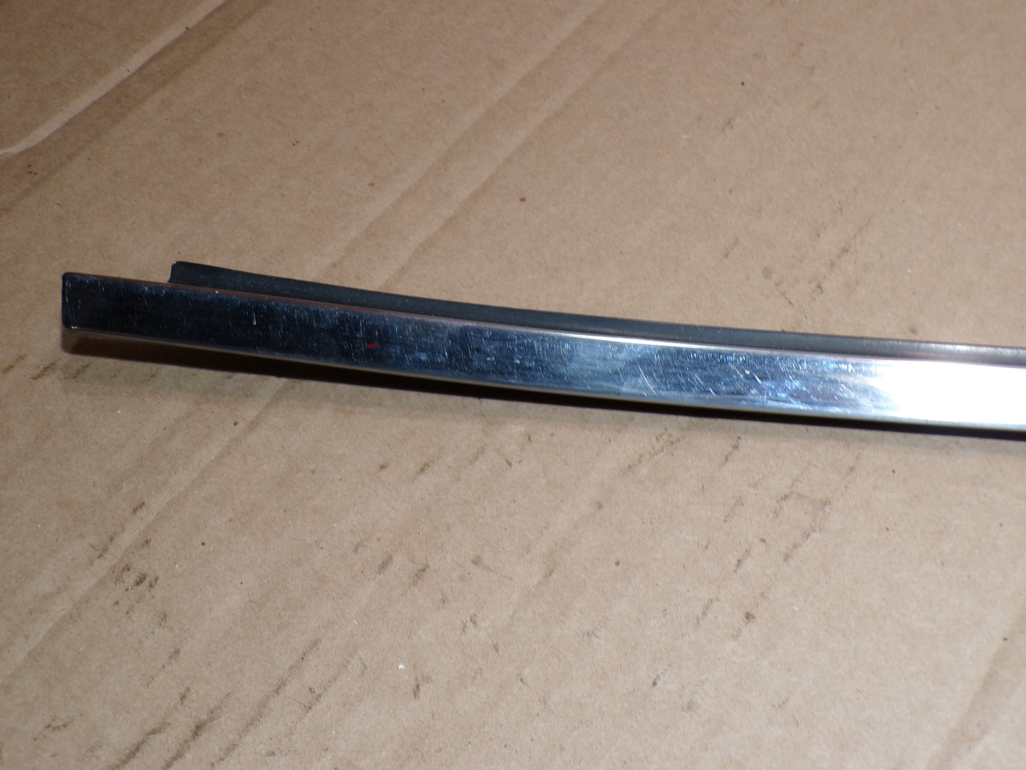 Datsun 240Z Passenger Side Door Window Scraper