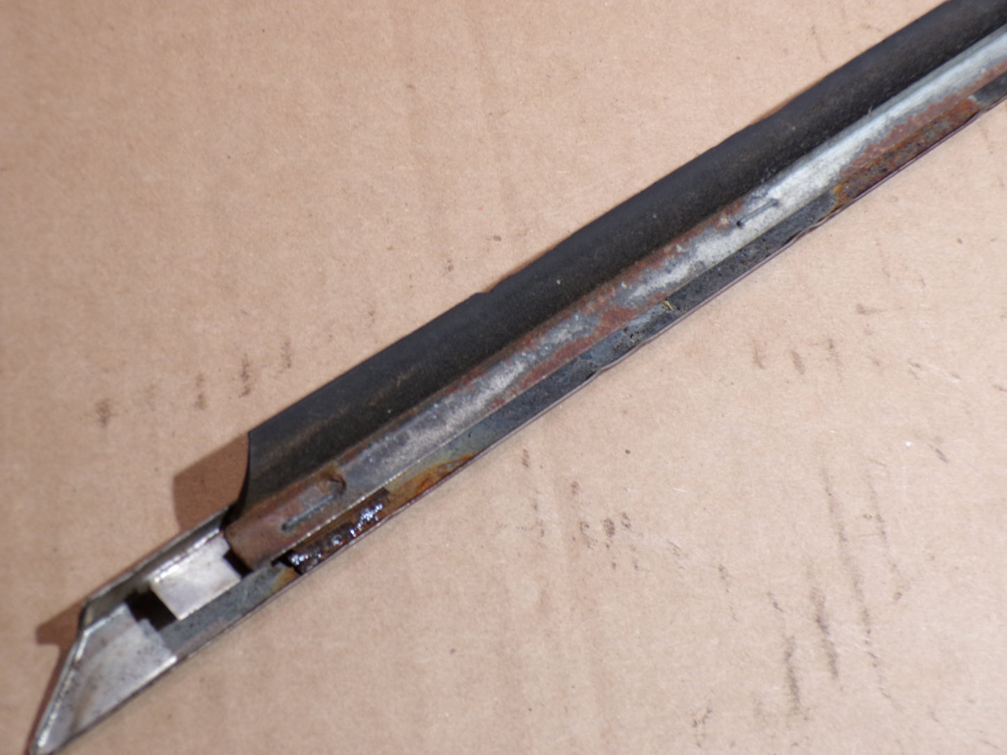 Datsun 240Z Passenger Side Door Window Scraper