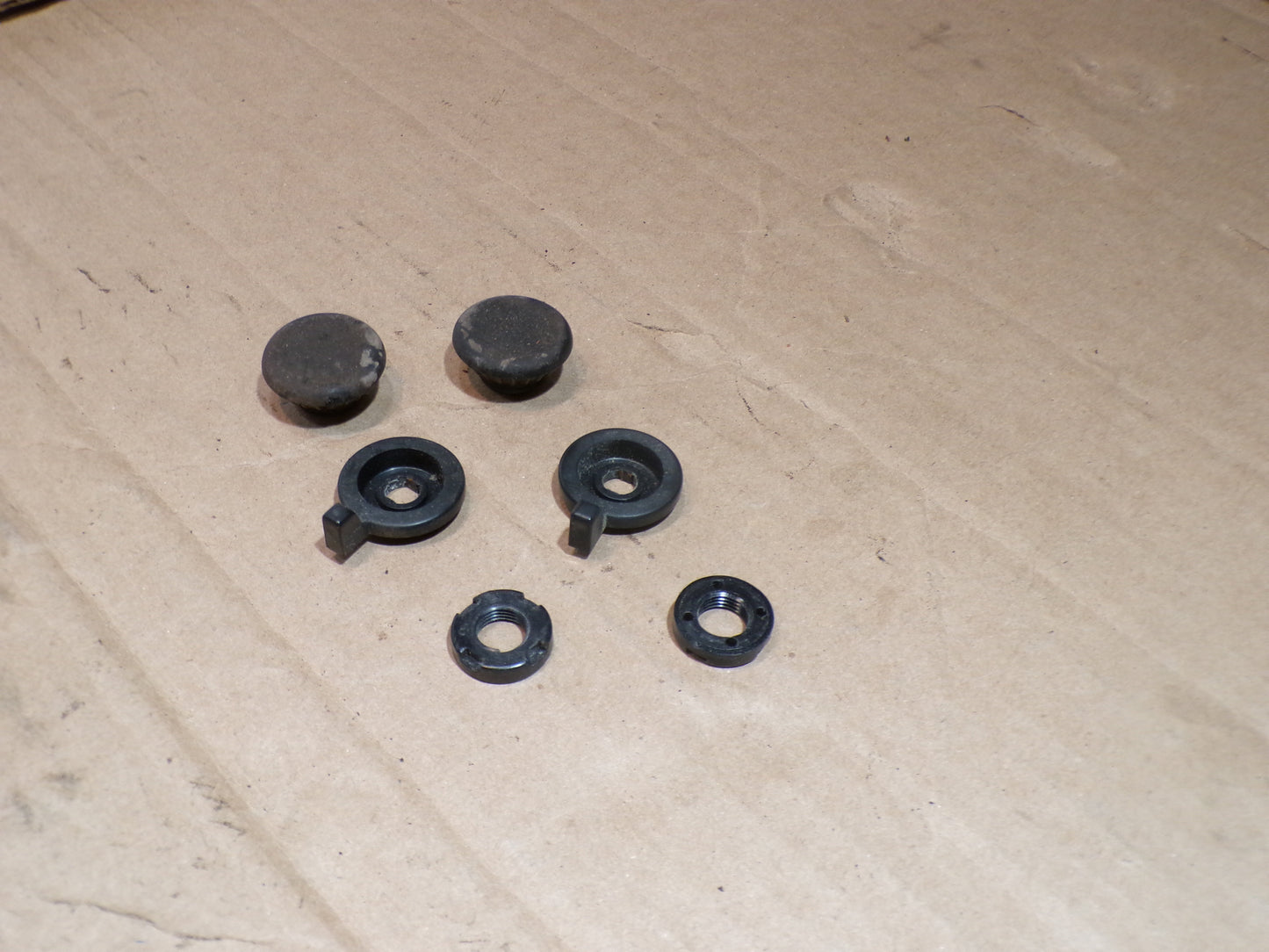 Datsun 240Z Early Radio Knobs + Rings