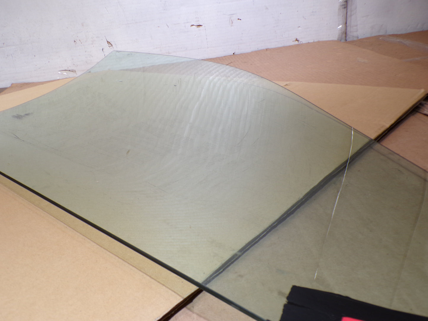 Maserati Quattroporte M-139 Front Driver's Door Glass