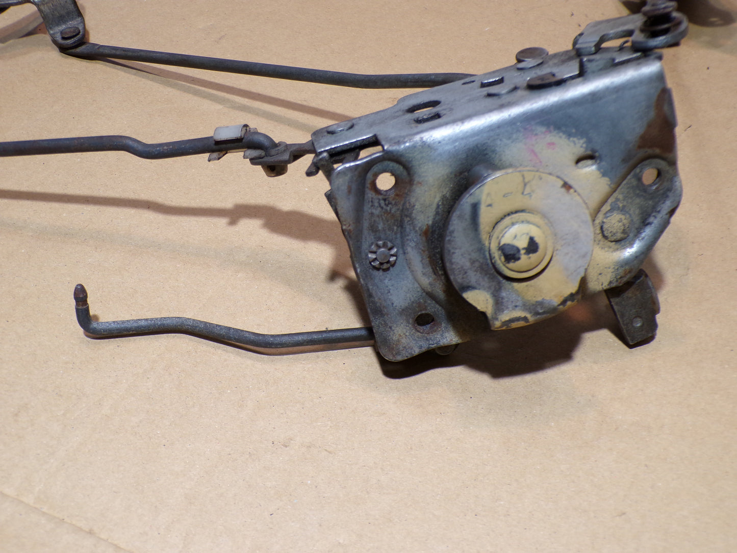 Datsun 280Z Passenger Door Lock + Rods Assembly