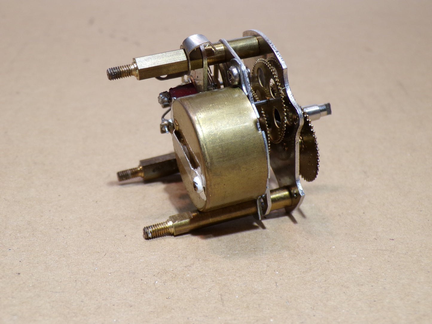 Datsun 240Z Dashboard Clock Mechanism