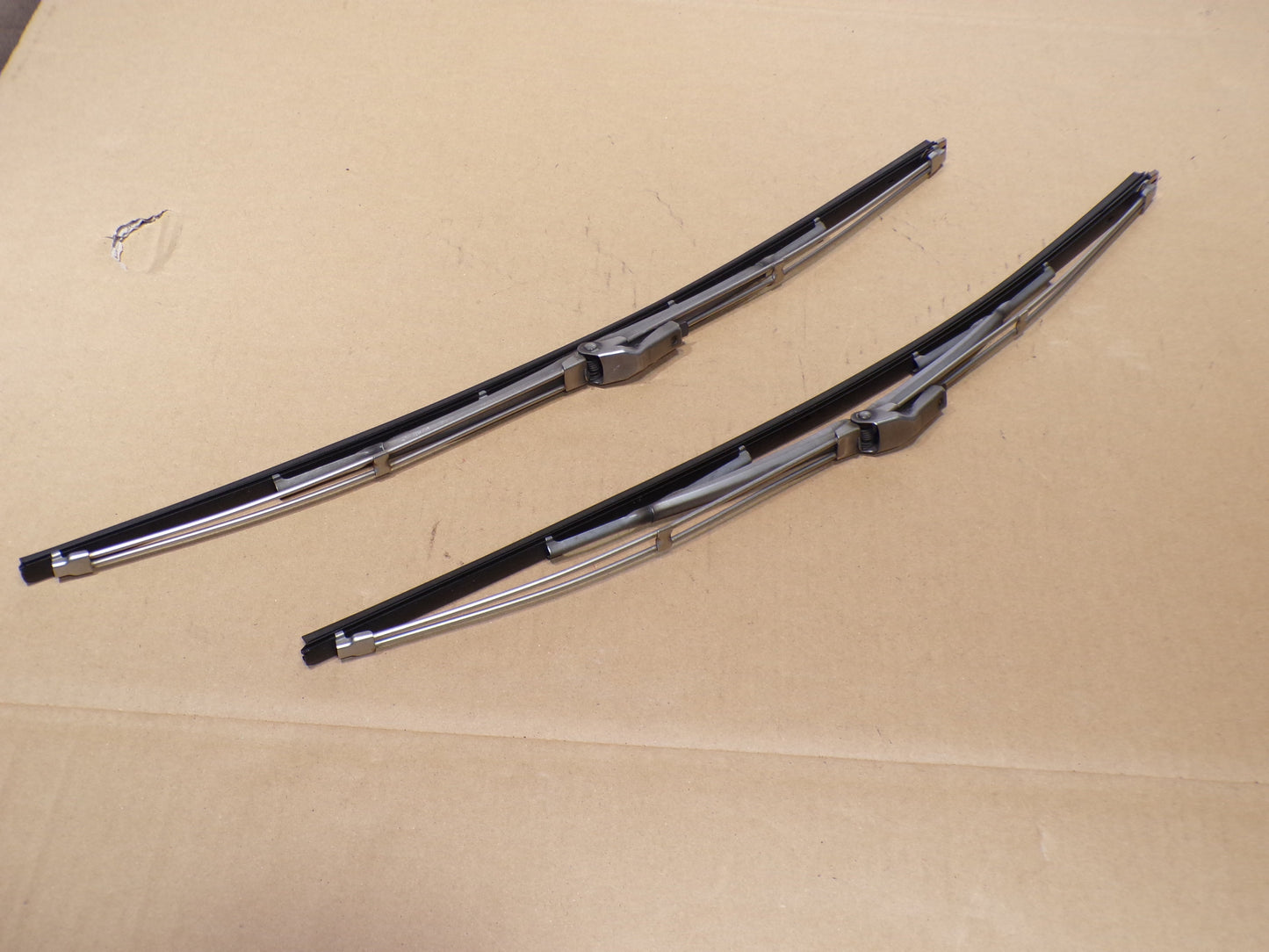 Datsun 240Z Complete Windshield Wiper Set