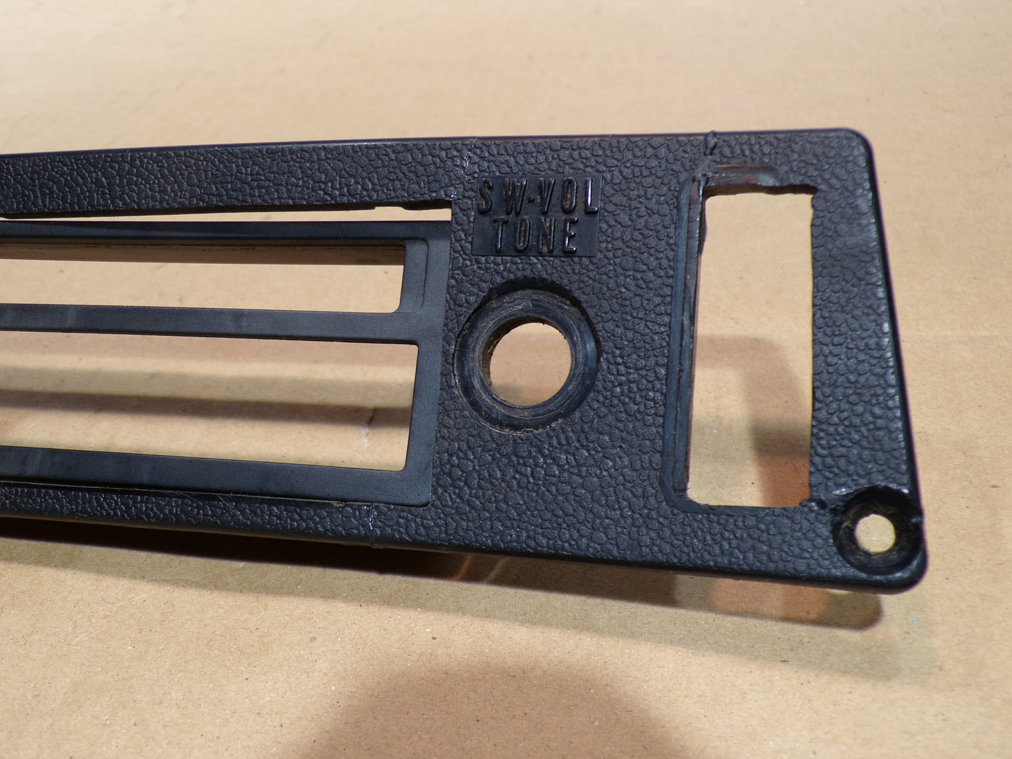 Datsun 240Z Radio Surround