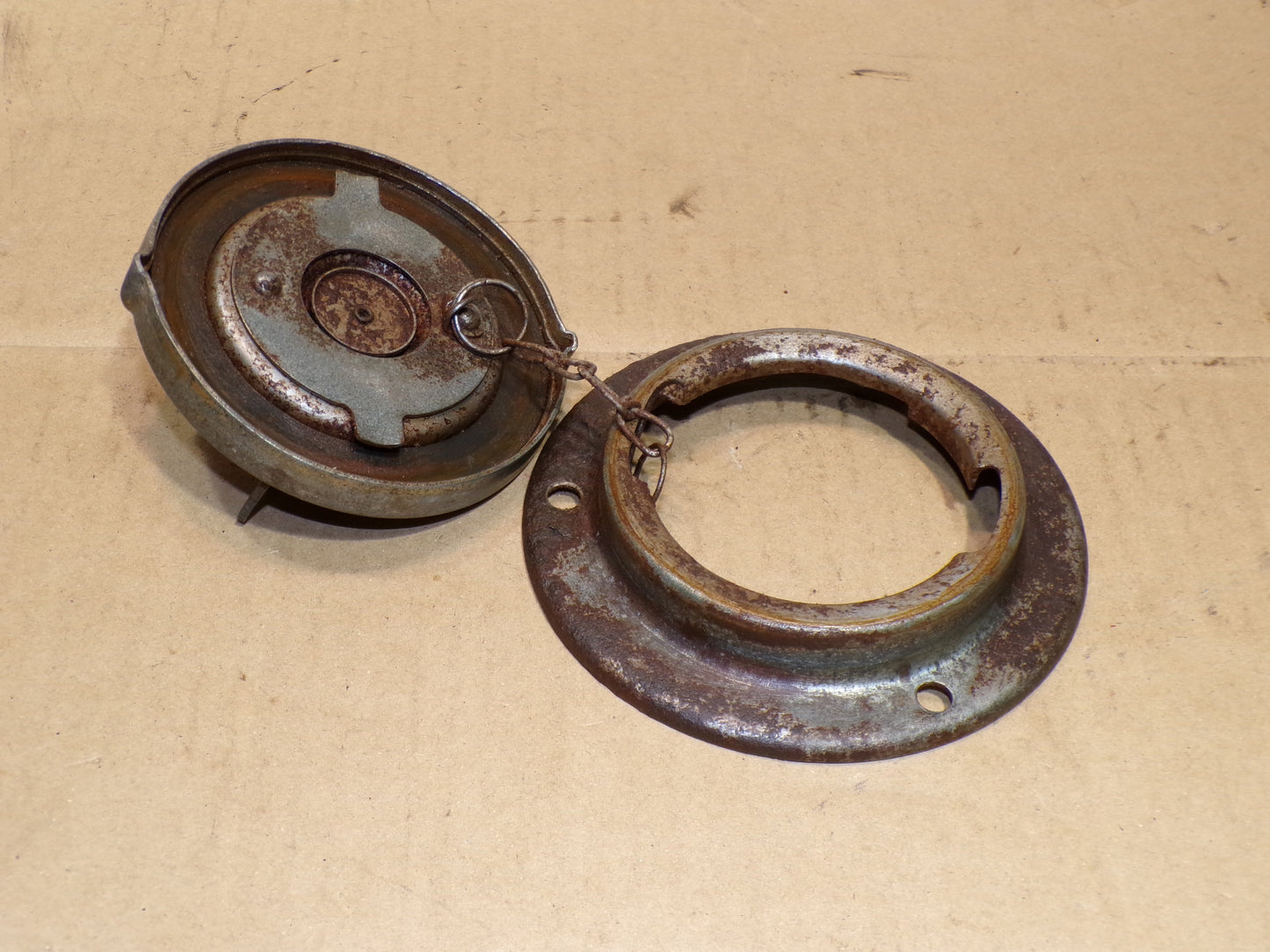 Datsun 240Z Gas Cap, Filler Neck Head and Cover/Seal