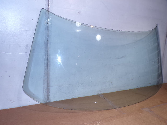 Datsun 240Z Aftermarket Windshield
