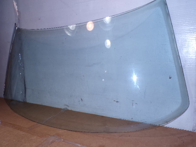 Datsun 240Z Aftermarket Windshield