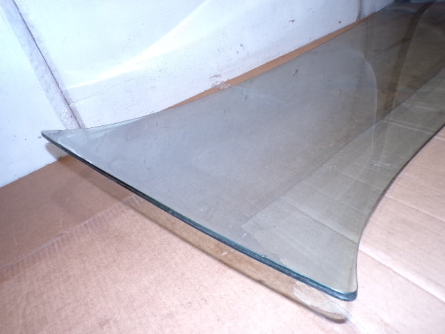 Datsun 240Z Aftermarket Windshield