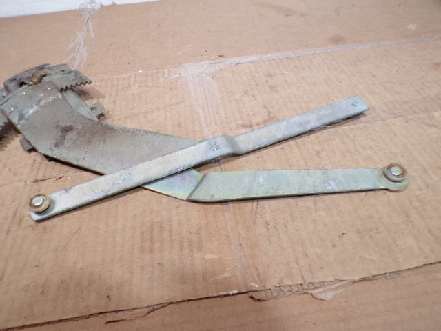 Datsun 240Z Passengers Door Window Regulator
