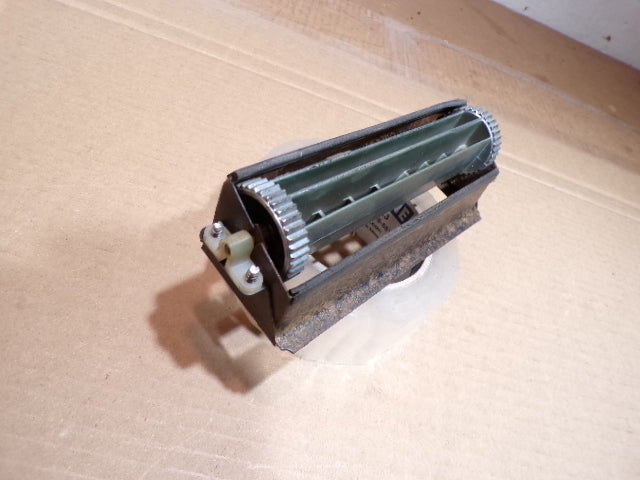 Datsun 240Z Climate Control Panel Main Swivel Vent Assembly