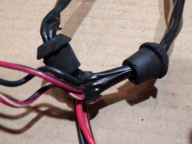 Datsun 240Z 1971 Series One Pair of Head Light Wire Harnesses