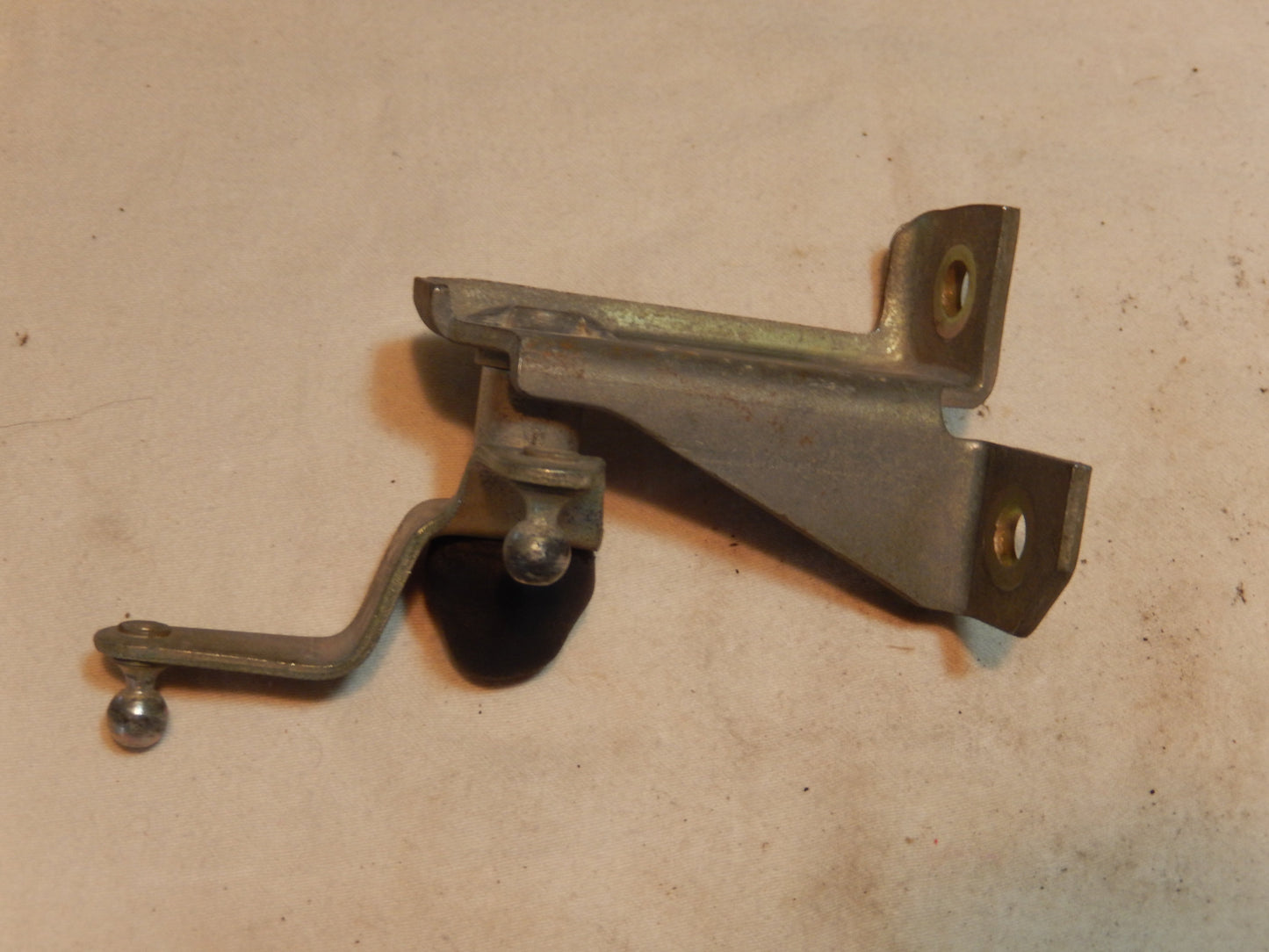 Datsun 280ZX Throttle Rod Crank Lever Assembly