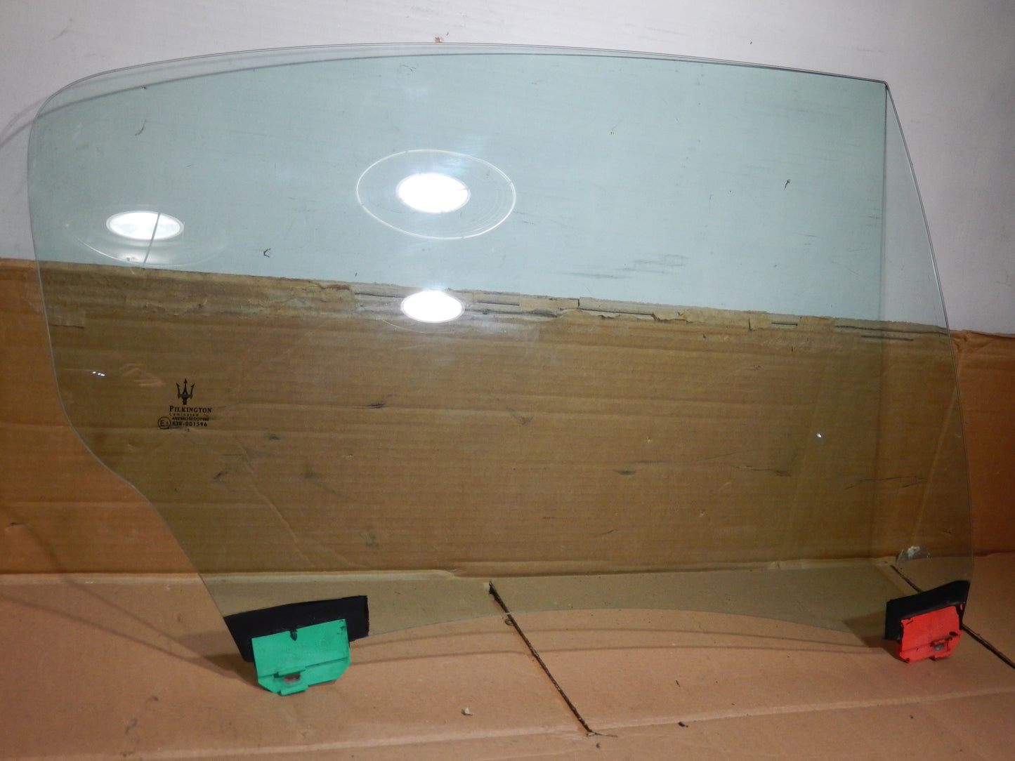 Maserati M139 Rear Passengers Side Door Glass