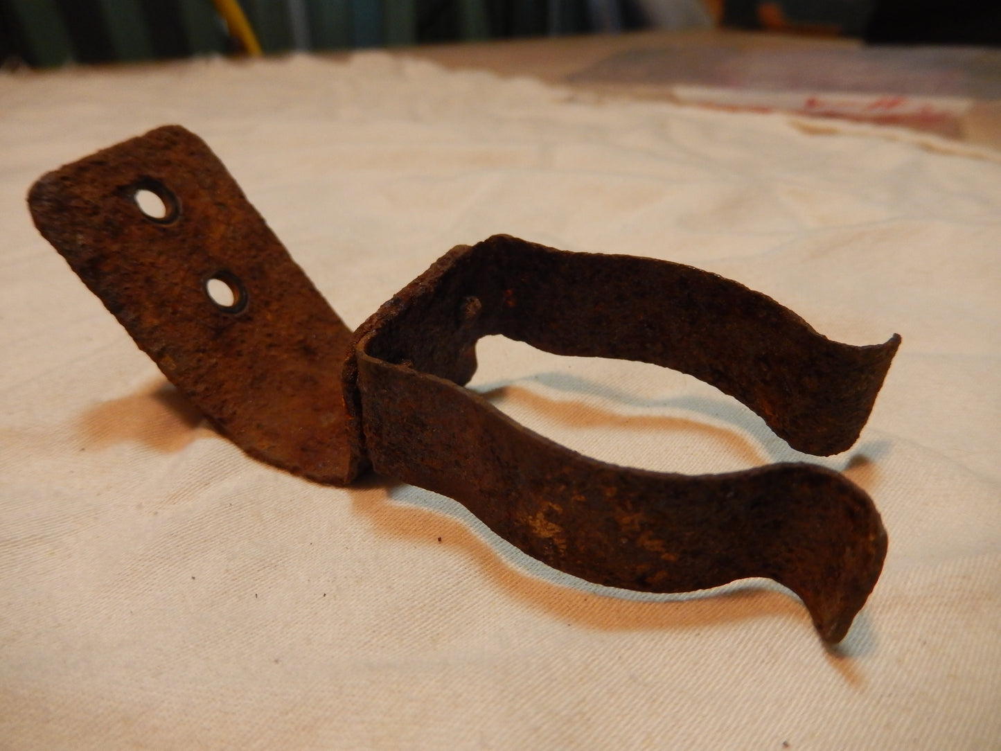 Datsun 240Z Engine Bay Fuel Filter Spring Clamp