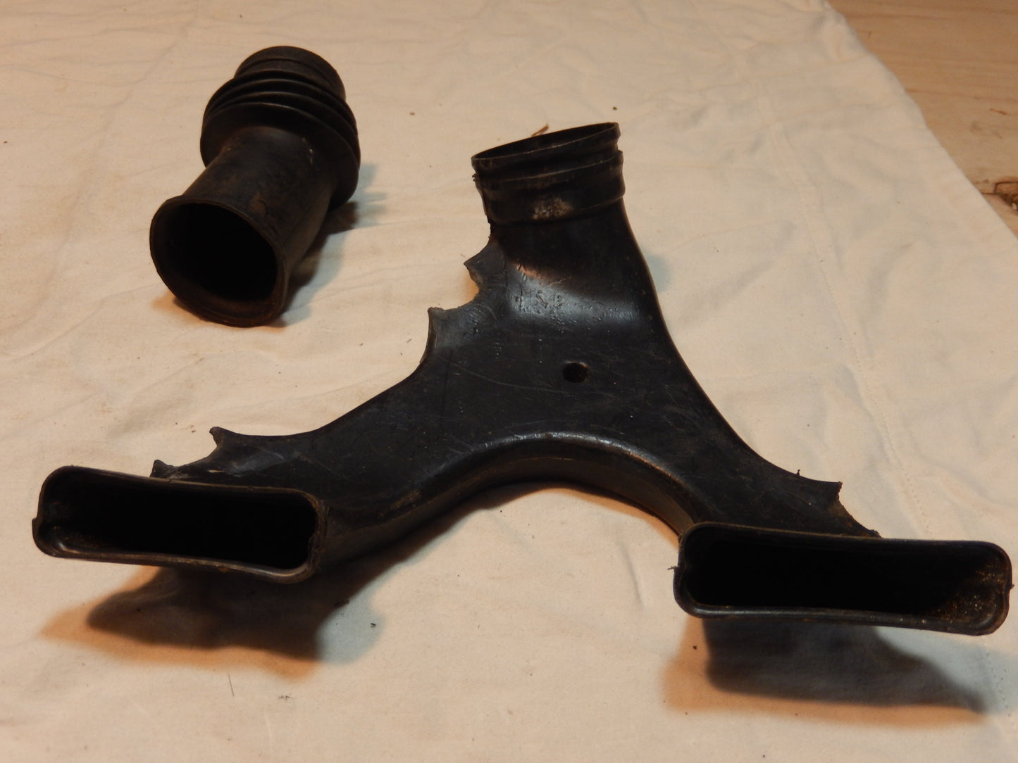 Datsun 280Z Engine Head Cooling Air Duct and Flex Hose