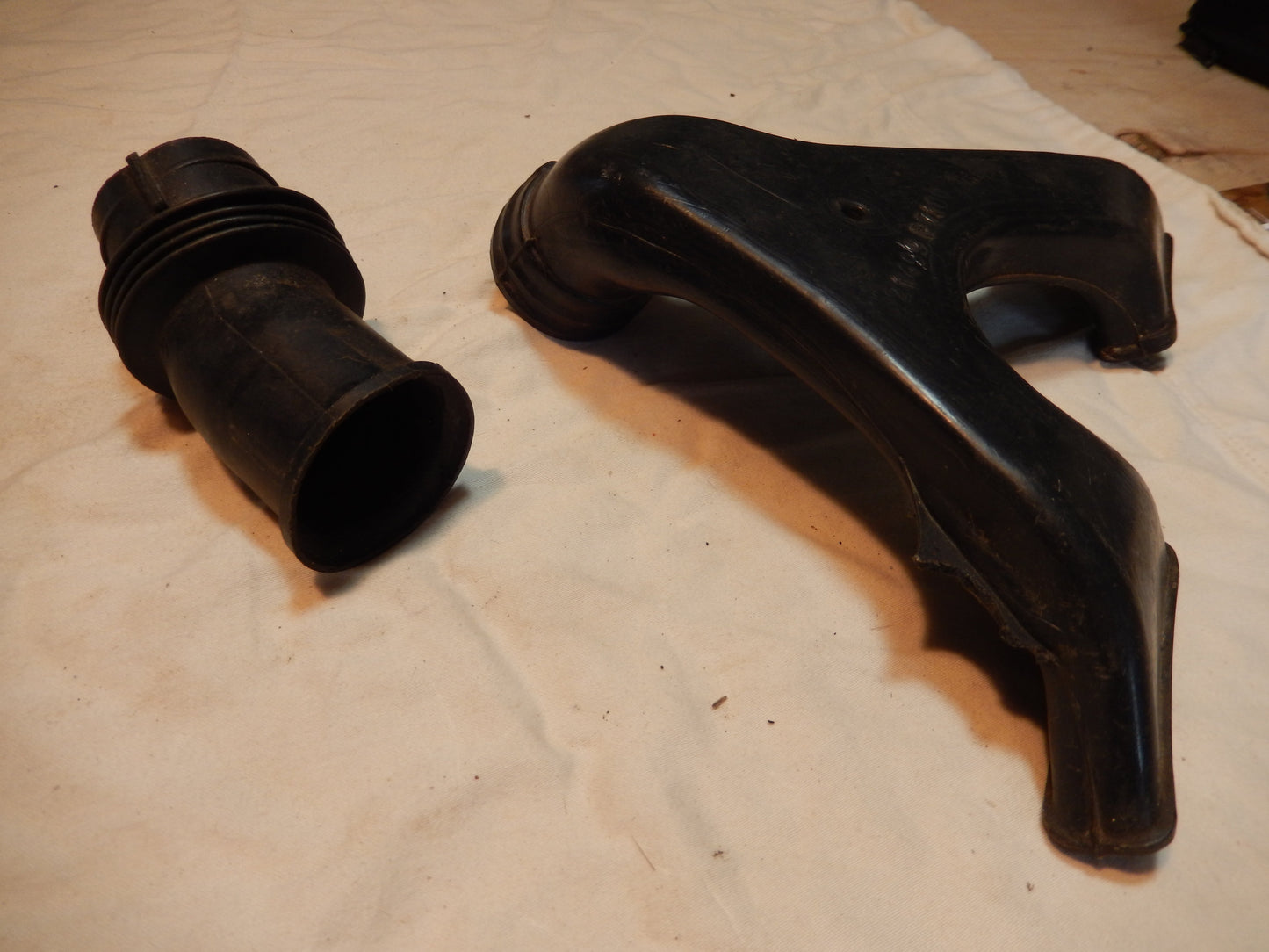 Datsun 280Z Engine Head Cooling Air Duct and Flex Hose