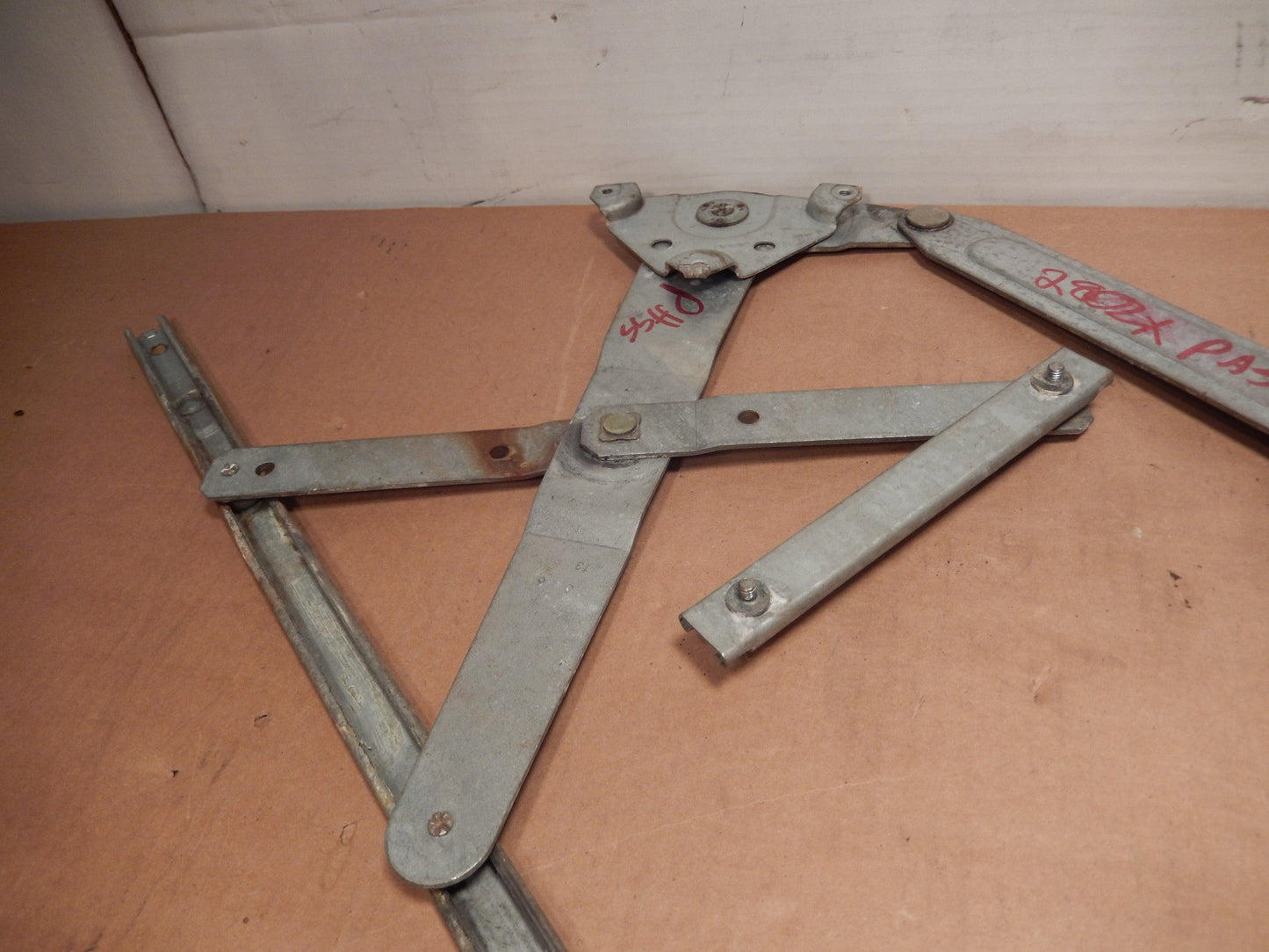 Datsun 280ZX Passenger Side Door Window Regulator