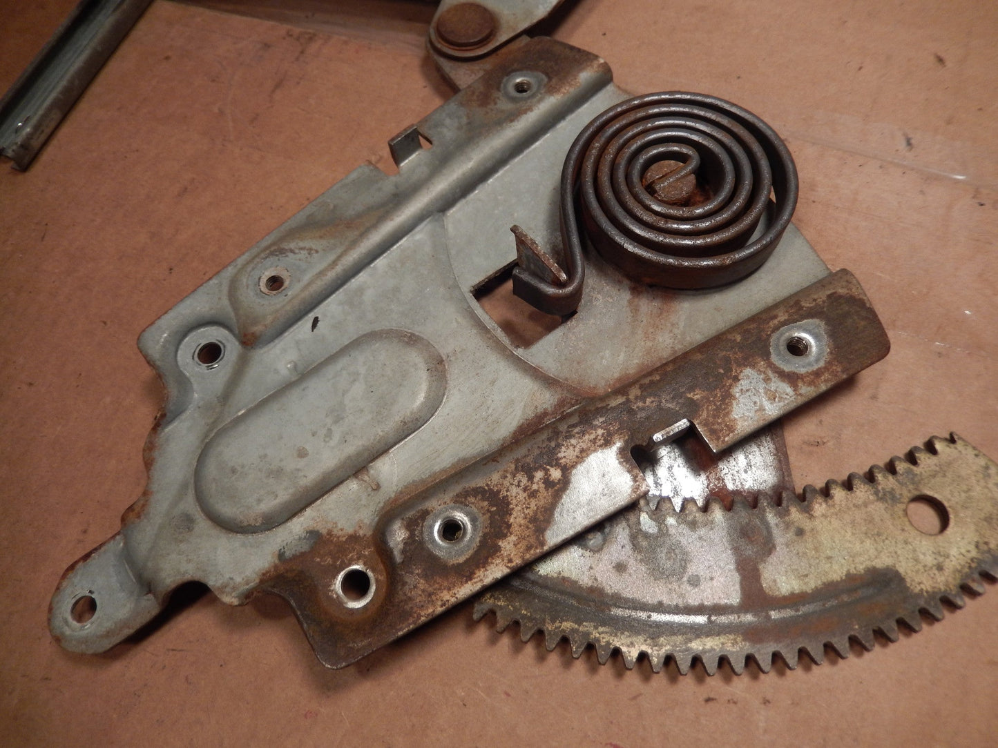 Datsun 280ZX Passenger Side Door Window Regulator