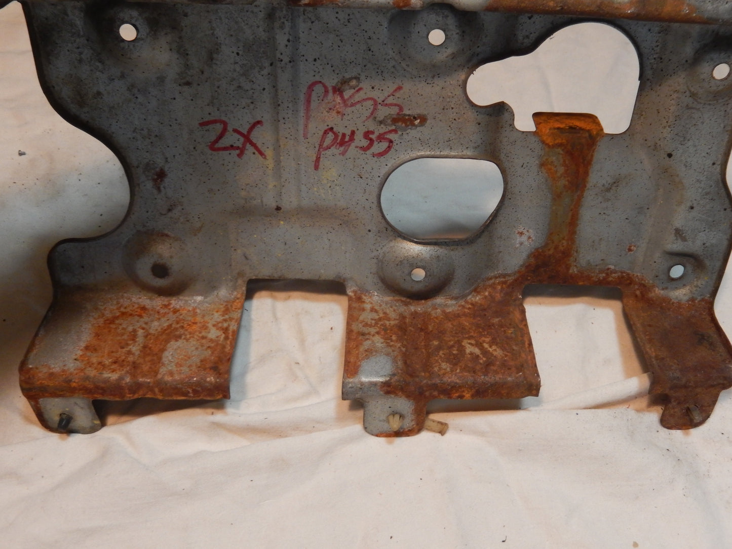 Datsun 280ZX Passenger Side Head Light Splash Pan