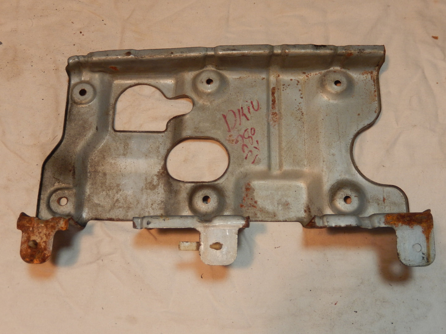 Datsun 280ZX Driver's Side Head Light Splash Pan