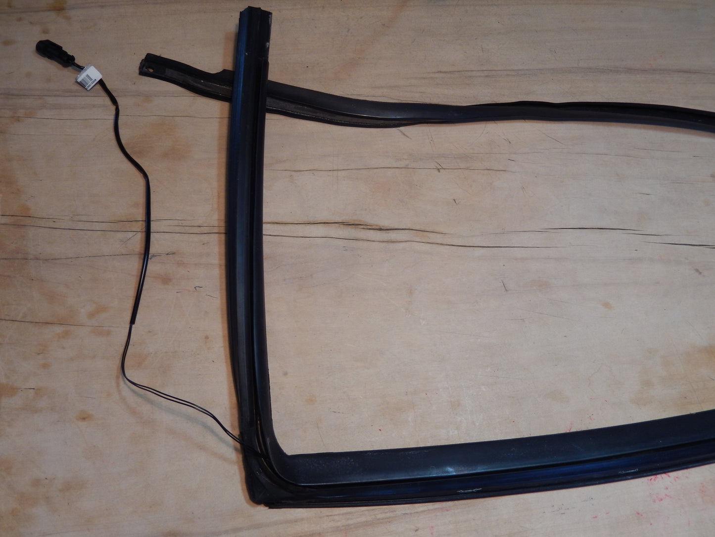 Maserati QP M139 Rear Driver Door Glass Seal and Trim