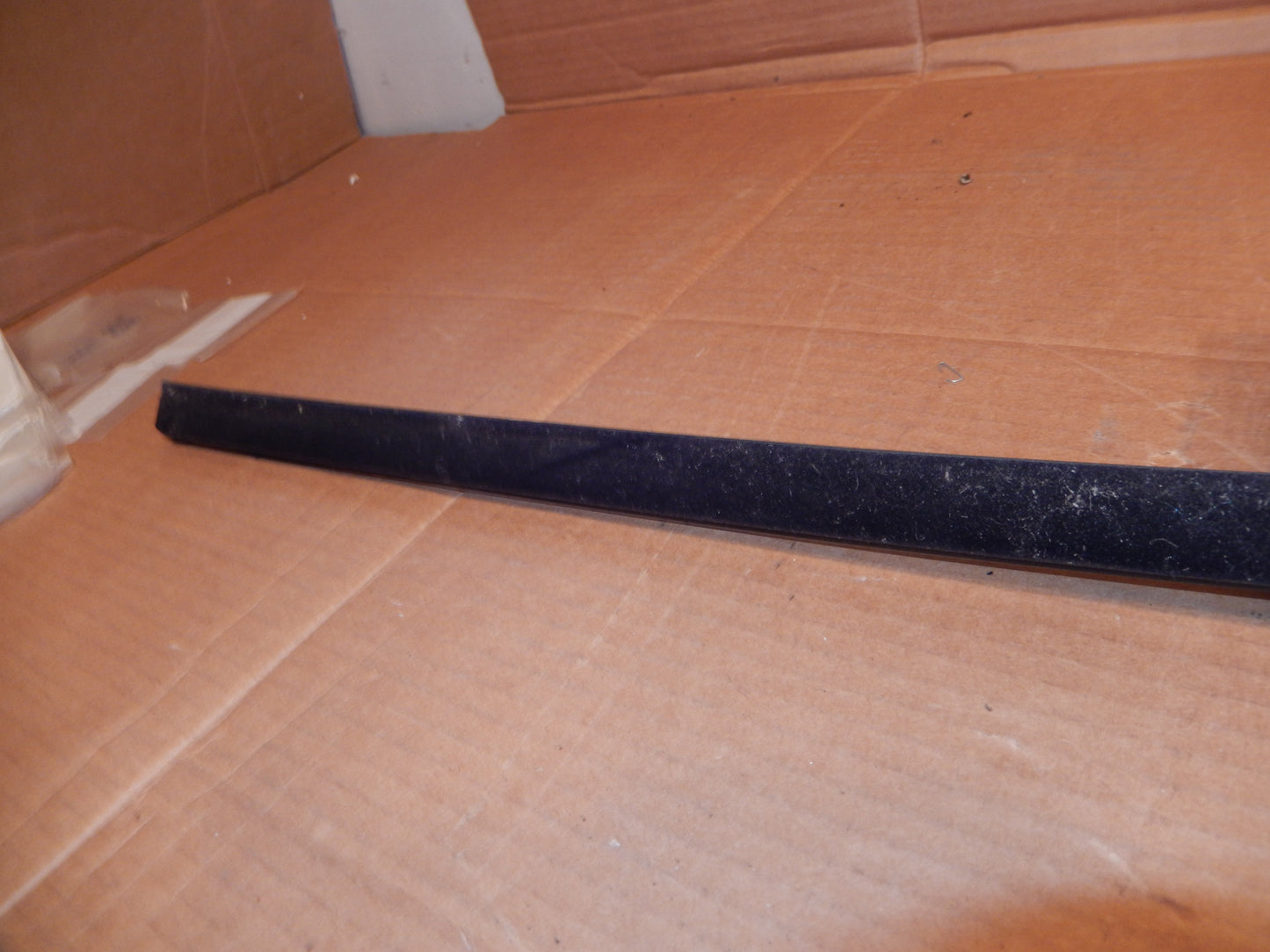 Maserati M138 Passengers Door Exterior Window Scraper