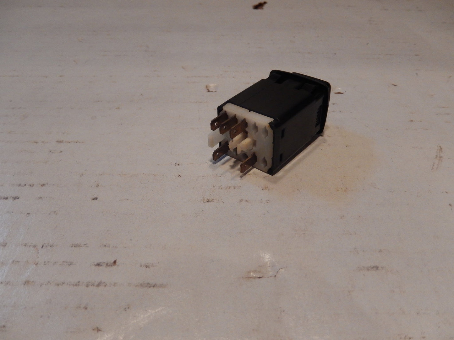 Maserati Quattroporte Three Dash Rear Heated Windshield Switch