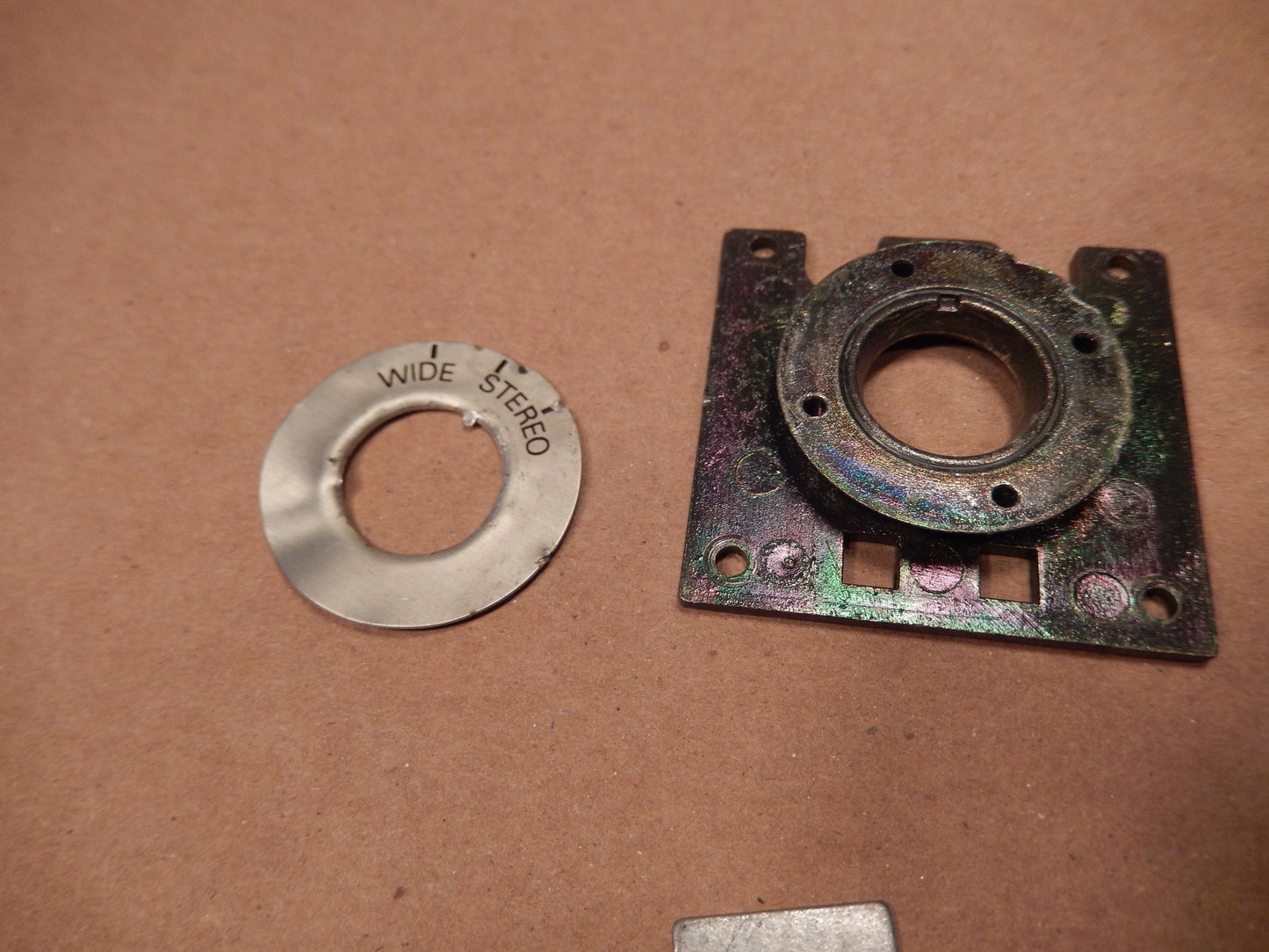 Datsun 280ZX Sound System Balance Switch Assembly