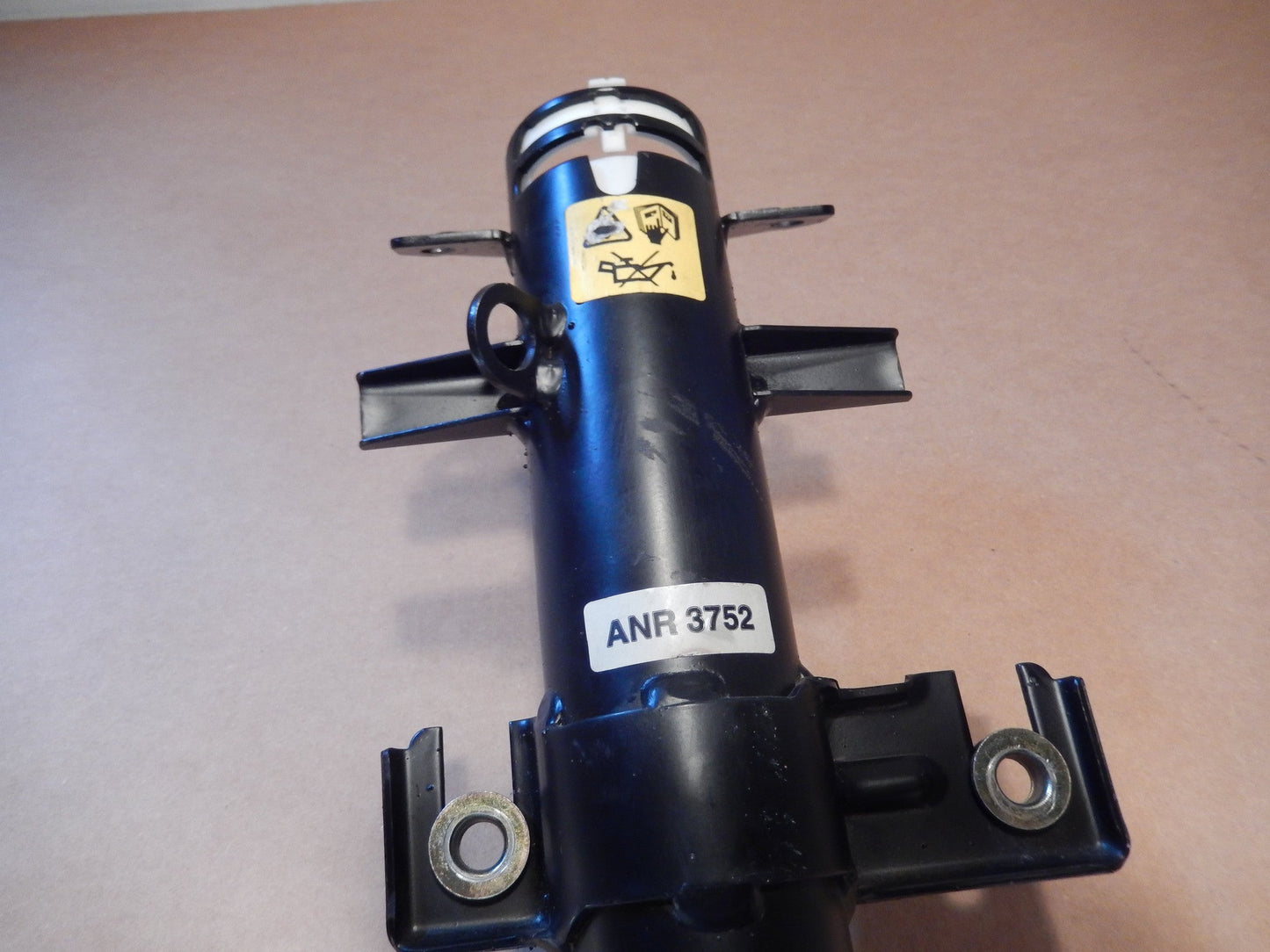 Range Rover P-38 , 1995 - 2002 Interior Lower Steering Shaft Unit