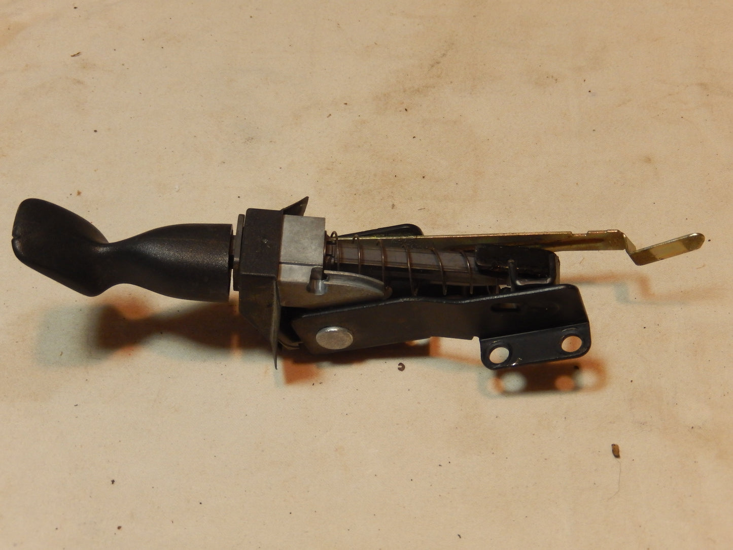 Range Rover P38 Steering Adjustment Lock Lever