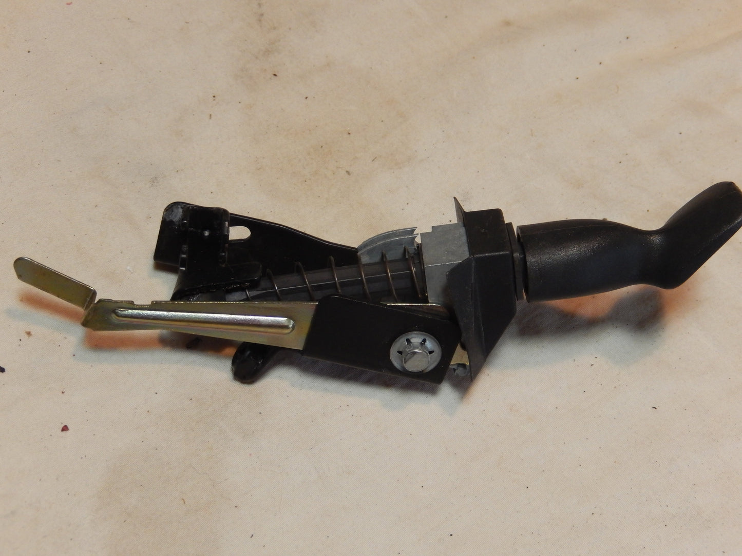 Range Rover P38 Steering Adjustment Lock Lever
