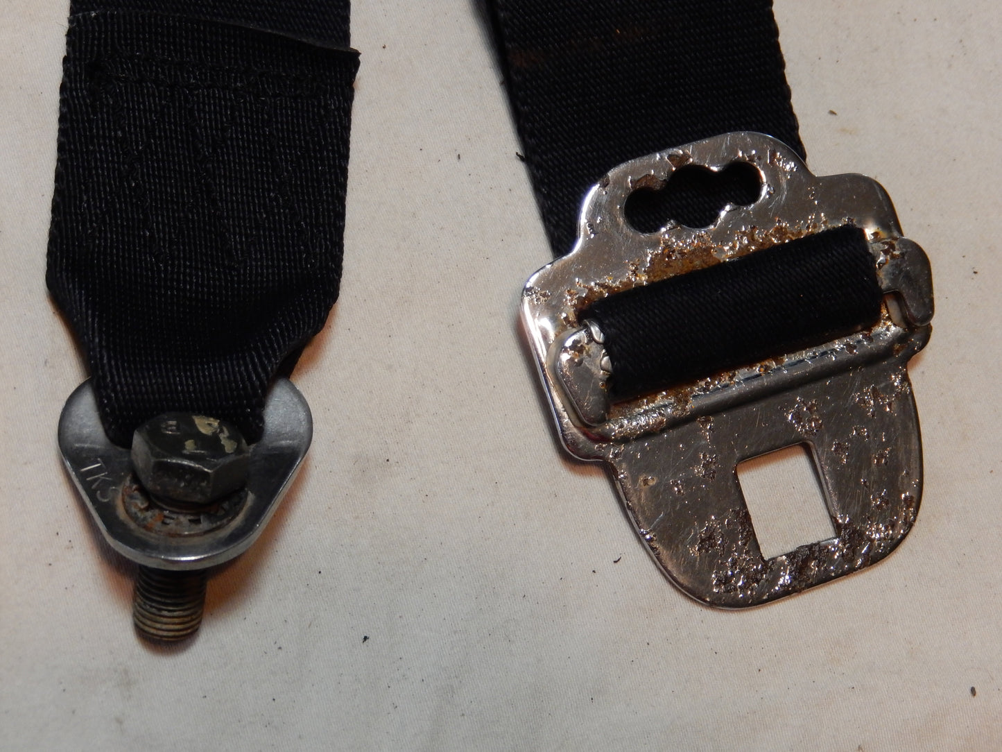 Datsun 240Z Series One Clip Pin Buckle Shoulder Belt