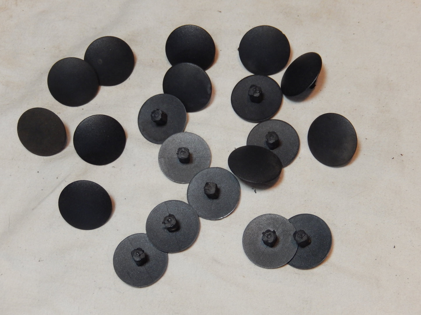 Range Rover P38 Hood Liner Pin Set