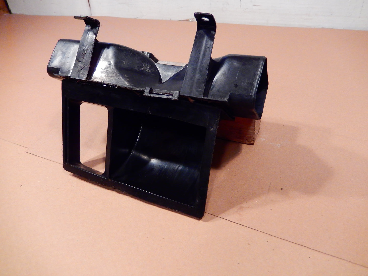 Datsun 280ZX Top Central Defrost Vent Air Duct