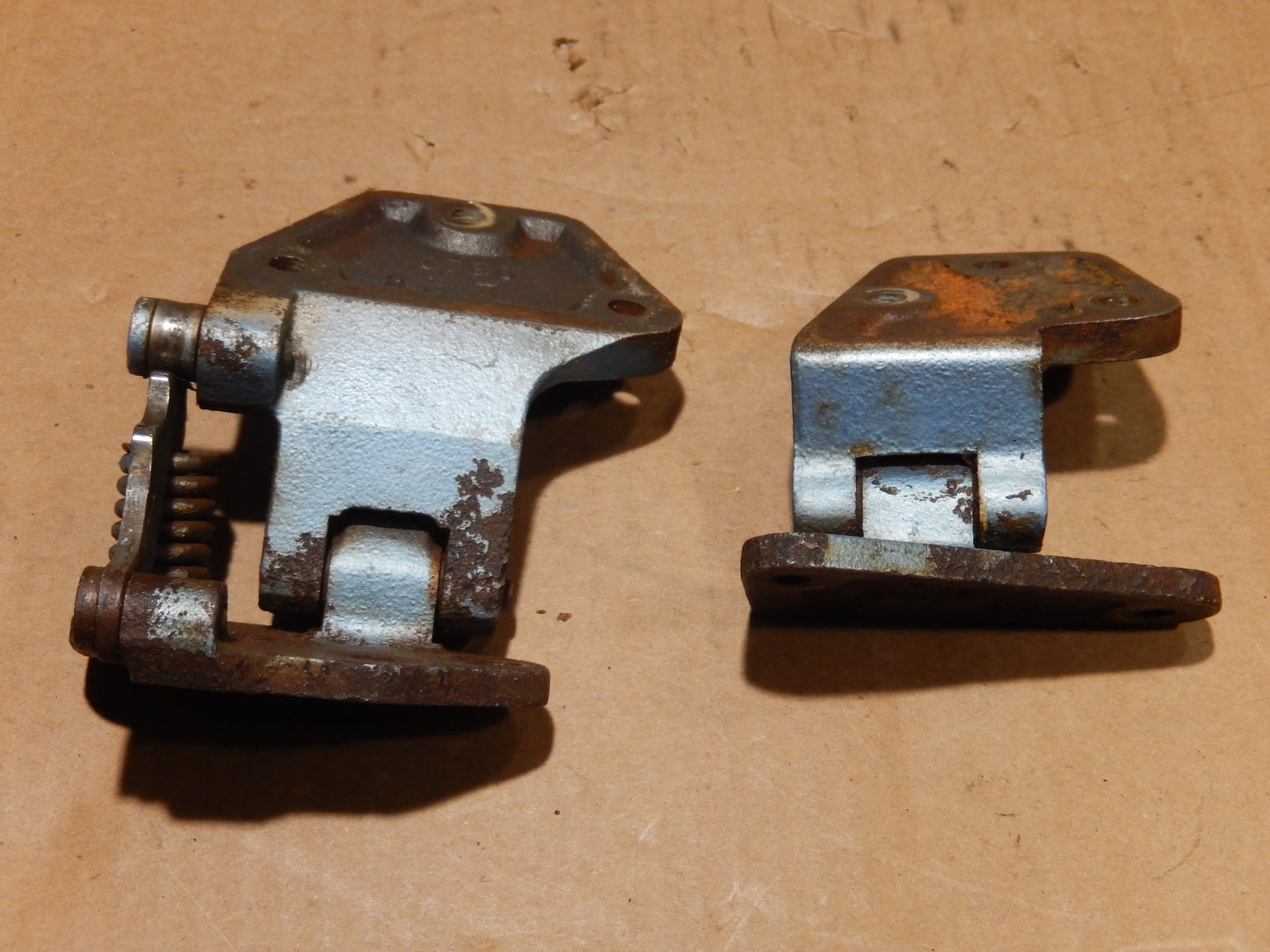 Datsun 280Z 2 + 2 Passengers Door Hinge Set