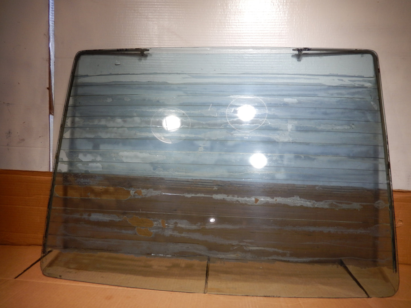 Datsun 280Z 280ZX Rear Hatch Glass Vertical Lines SKU # 29