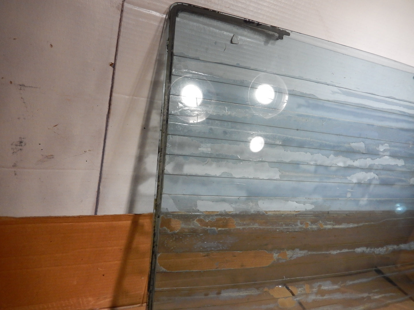 Datsun 280Z 280ZX Rear Hatch Glass Vertical Lines SKU # 29