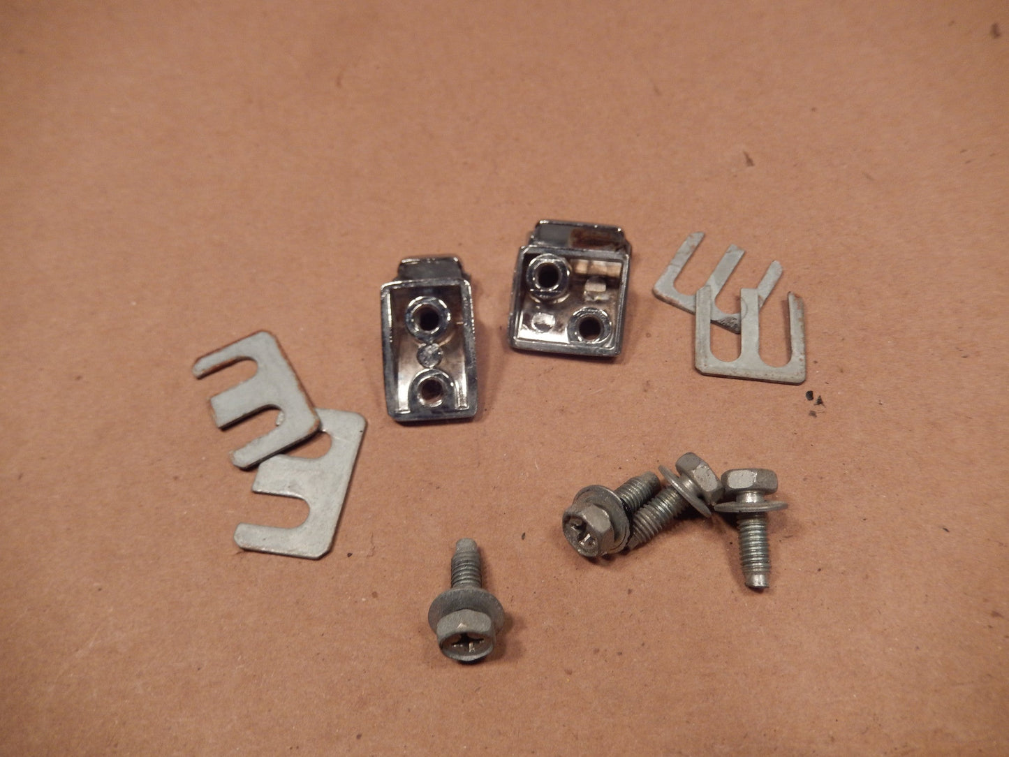 Datsun 1983 280ZX T-Roof Receiver Set