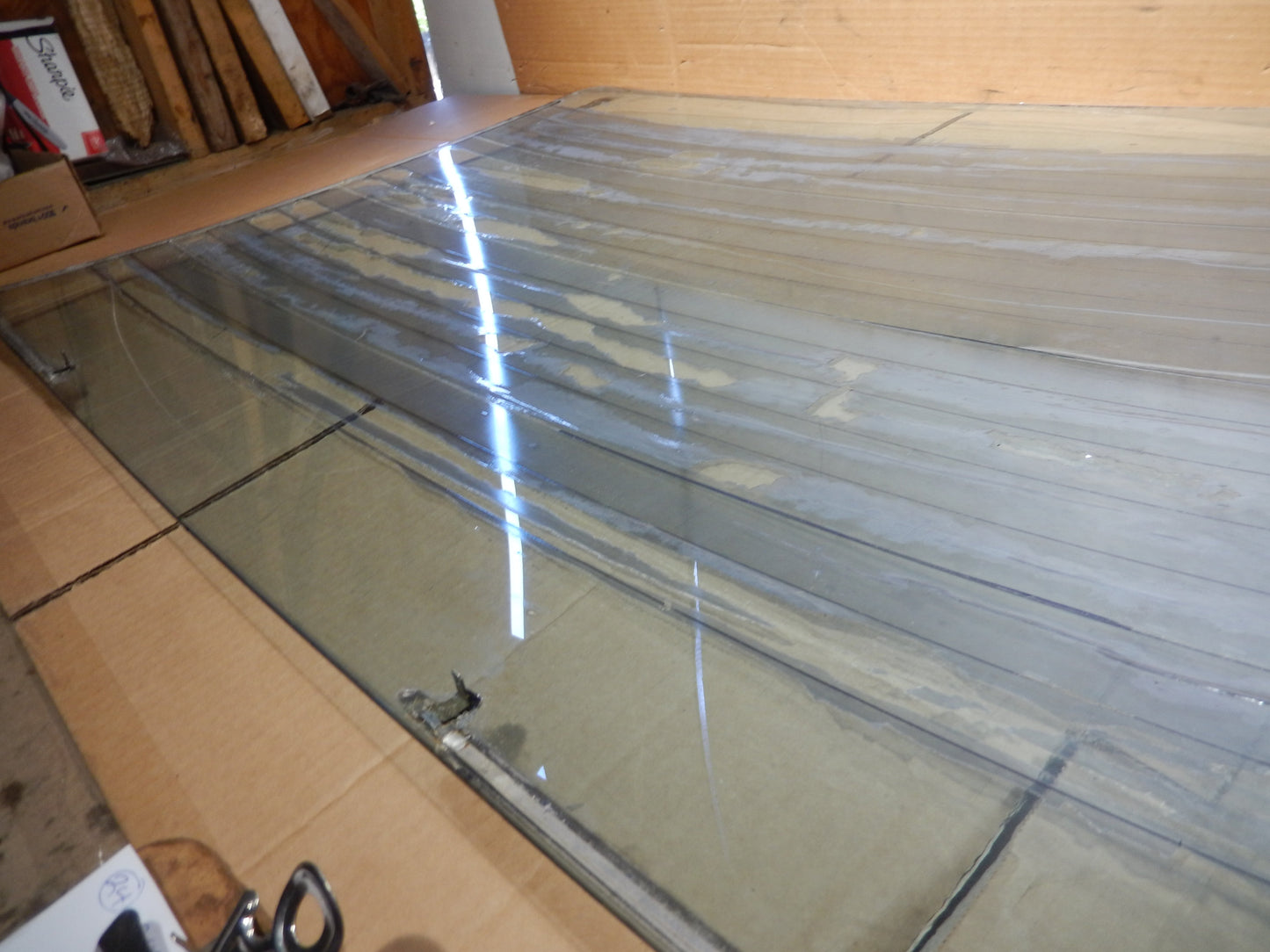 Datsun 280Z 280ZX Rear Hatch Glass Vertical Lines SKU # 29