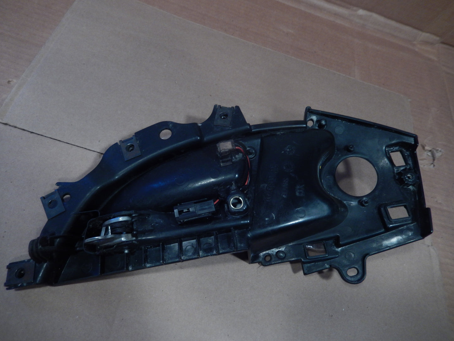 Maserati Quattroporte M-139 OEM Rear Passengers Interior Door Handle