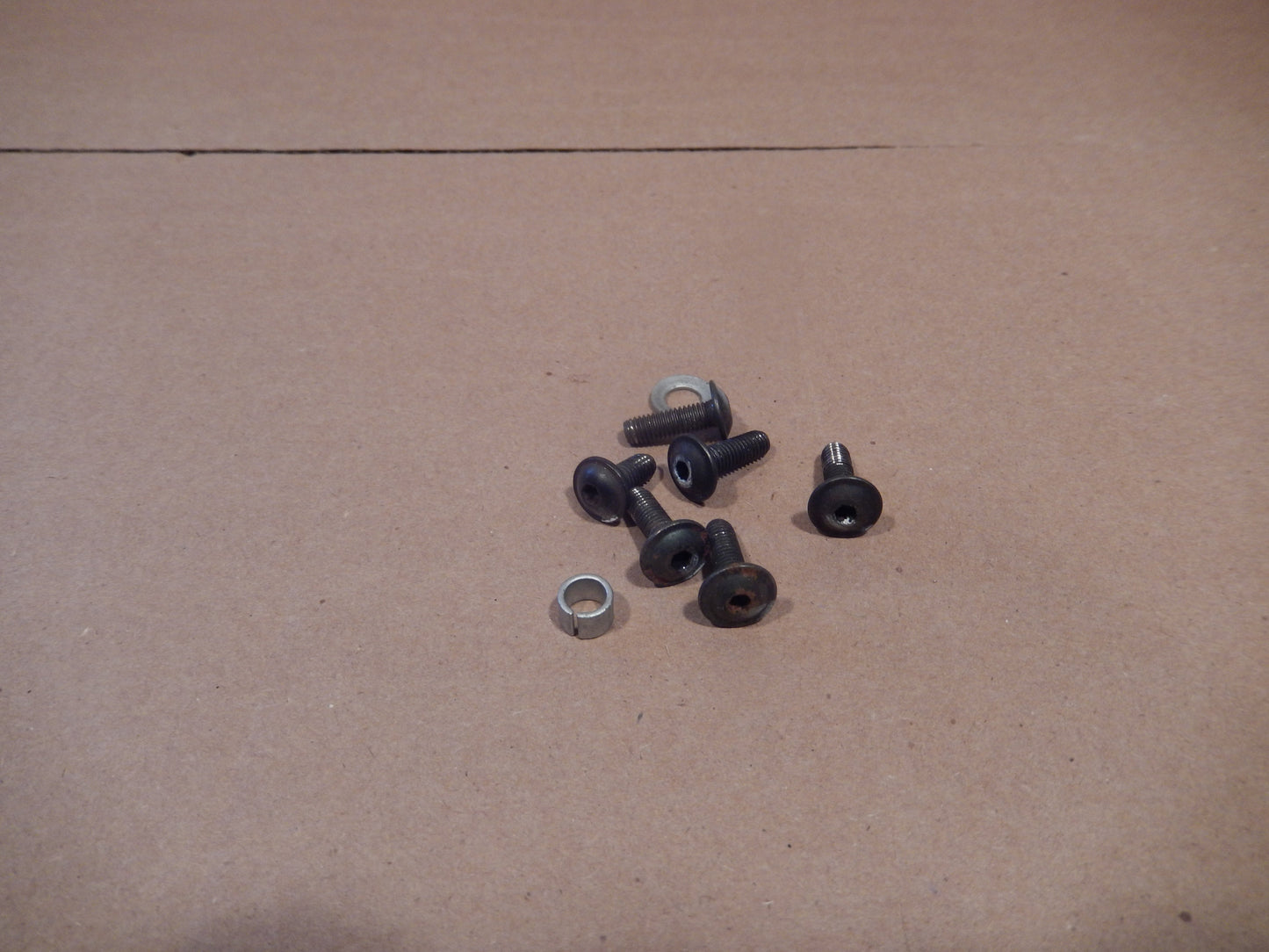 Maserati Quattroporte M139 Steering Wheel Fasteners Group