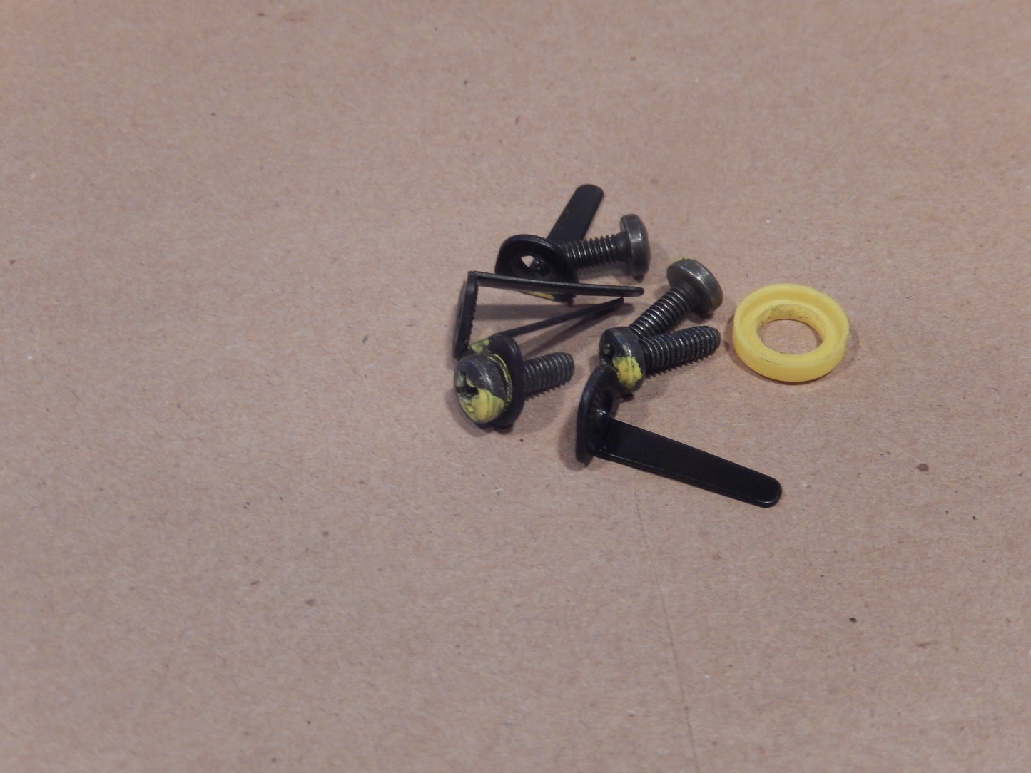 Maserati Quattroporte M139 Steering Wheel Fasteners Group
