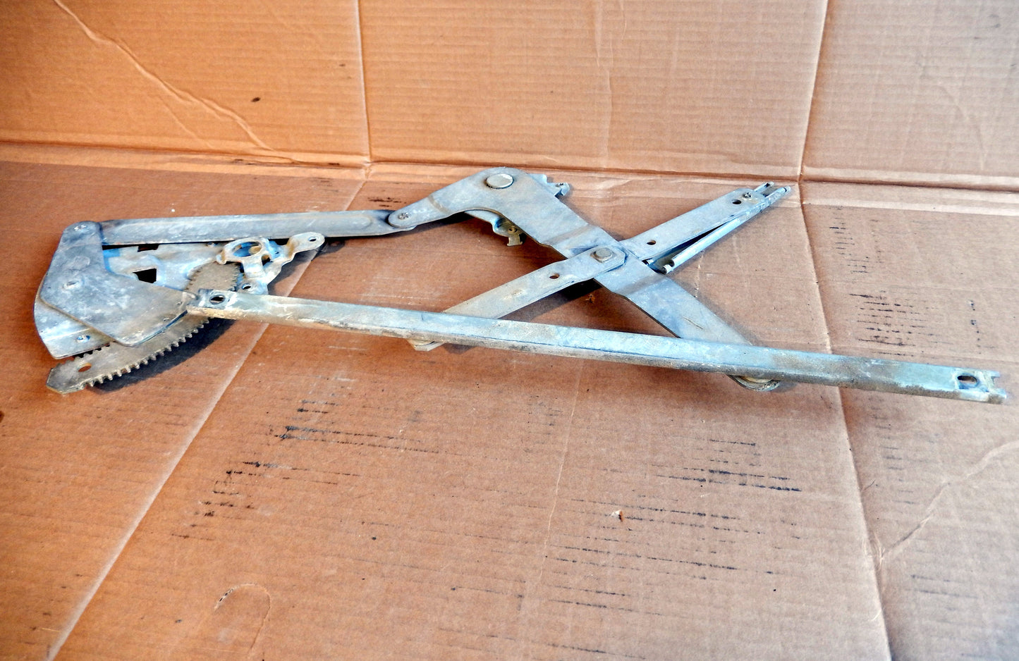 Datsun 280ZX Passenger Side Power Window Regulator