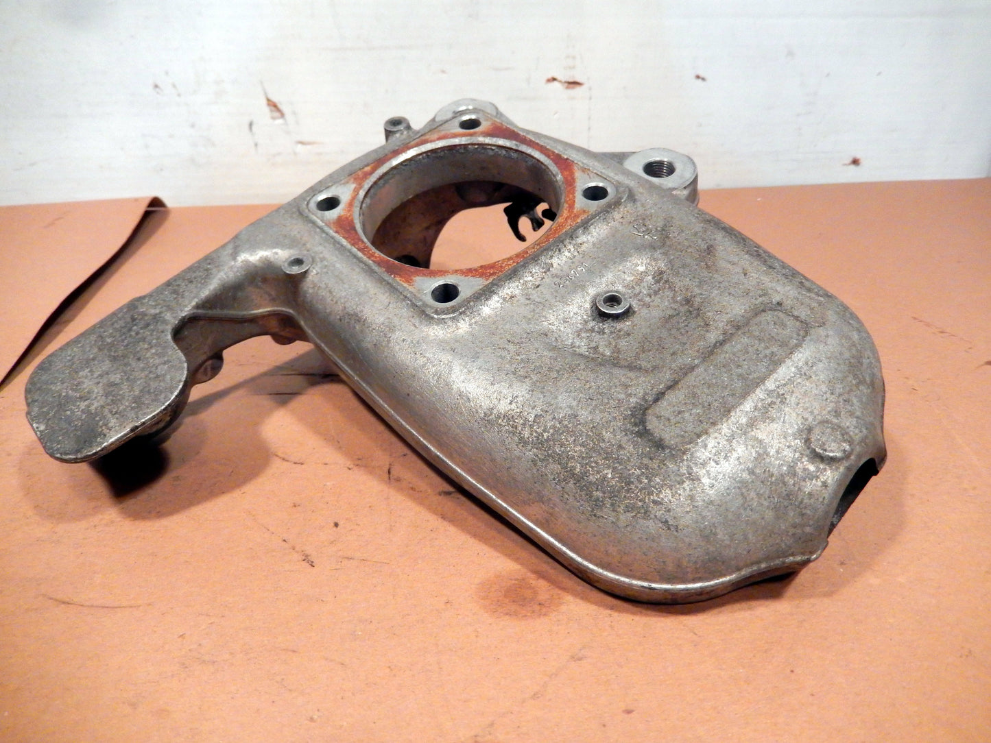Maserati Quattroporte M139 Front Driver Wheel Hub Suspension Knuckle