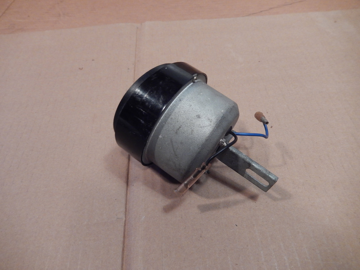 Datsun 240Z Dashboard Clock