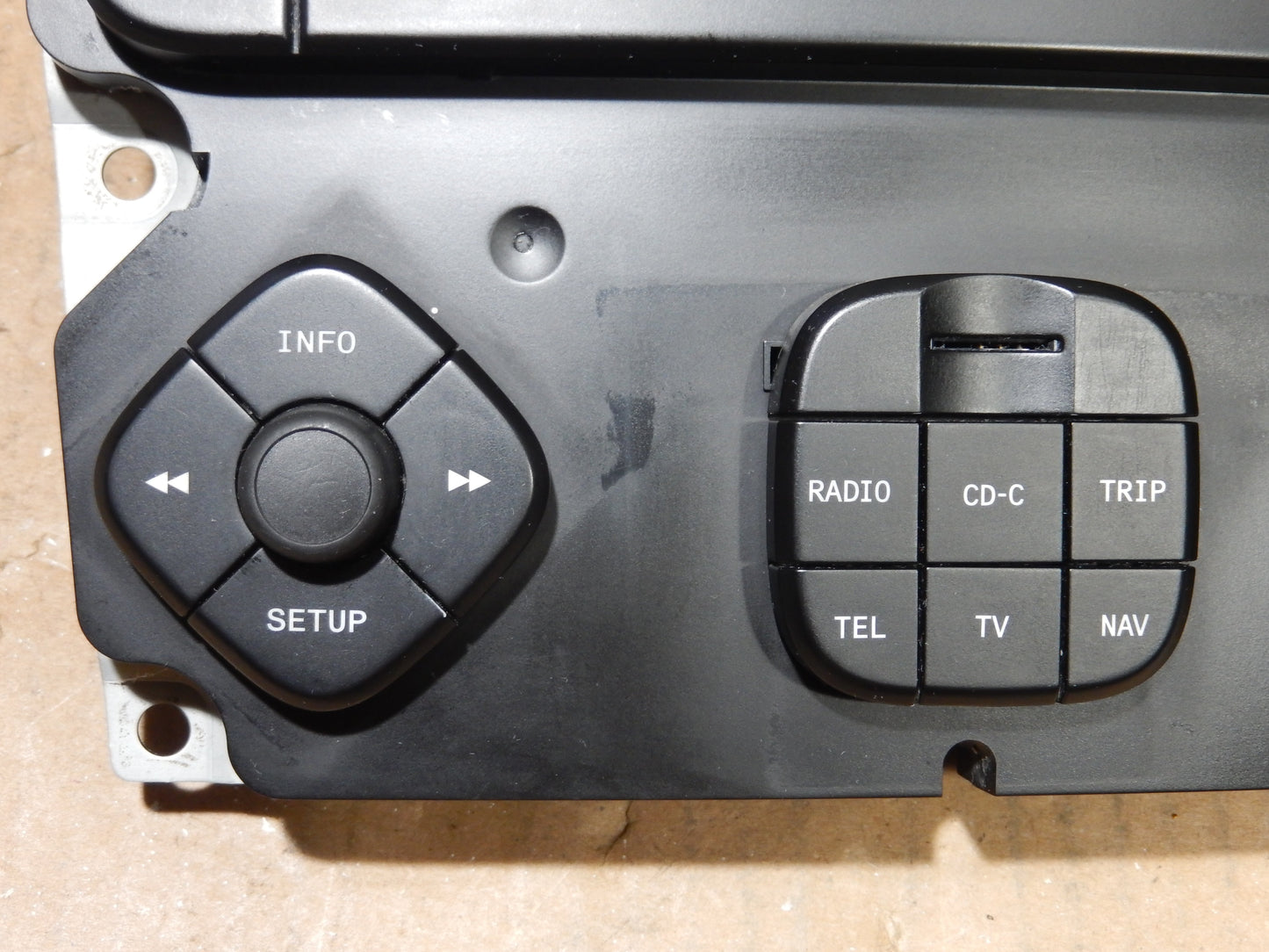 Maserati M139 Navigation Screen and Controls
