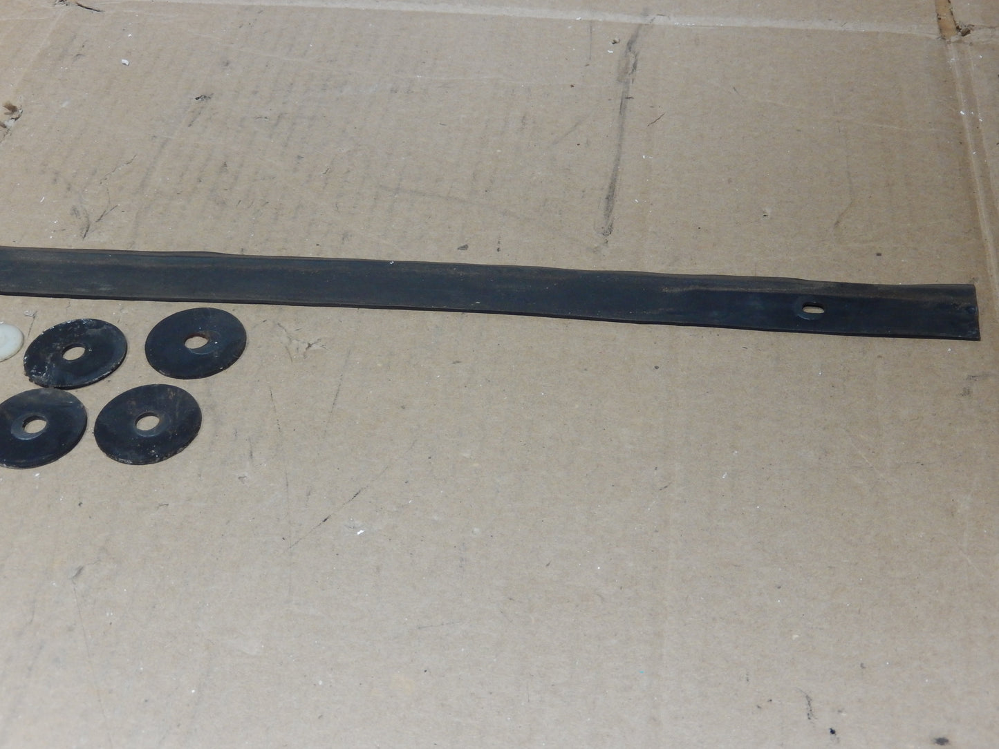 Datsun 240Z Passenger Door Glass Clamp Kit Complete